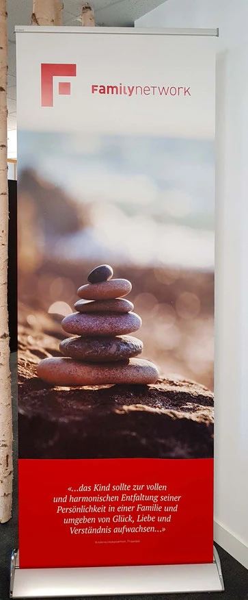 Roll up Banner Familynetwork – Grafik (Corporate Design) by Lockedesign Burgdorf/Bern