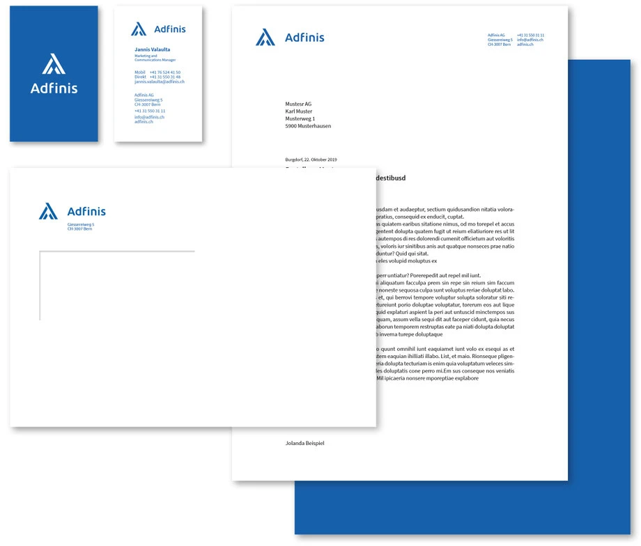 Branding der Marke Adfinis AG, Bern | Entwicklung Logo Design: Gestaltung Schriftzeichen, Briefpapier A4, Visitenkarte.by Lockedesign, Simon Häberli, Burgdorf